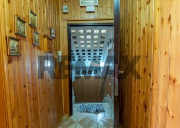 Hall / corridoio - Semi-detached house Via Claudio Arezzo
11, Siracusa - photo 3