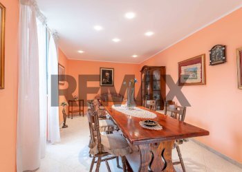 Sala da pranzo - Semi-detached house Via Claudio Arezzo
11, Siracusa - photo 13