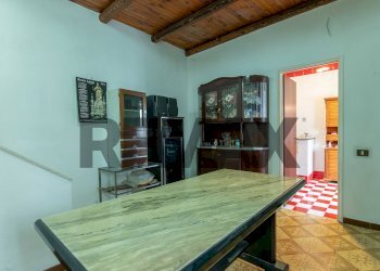 Sala da pranzo - Semi-detached house Via Claudio Maria Arezzo
11, Siracusa - photo 8