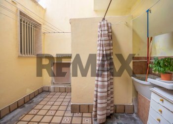 Bagno - Semi-detached house Via Claudio Maria Arezzo
11, Siracusa - photo 21