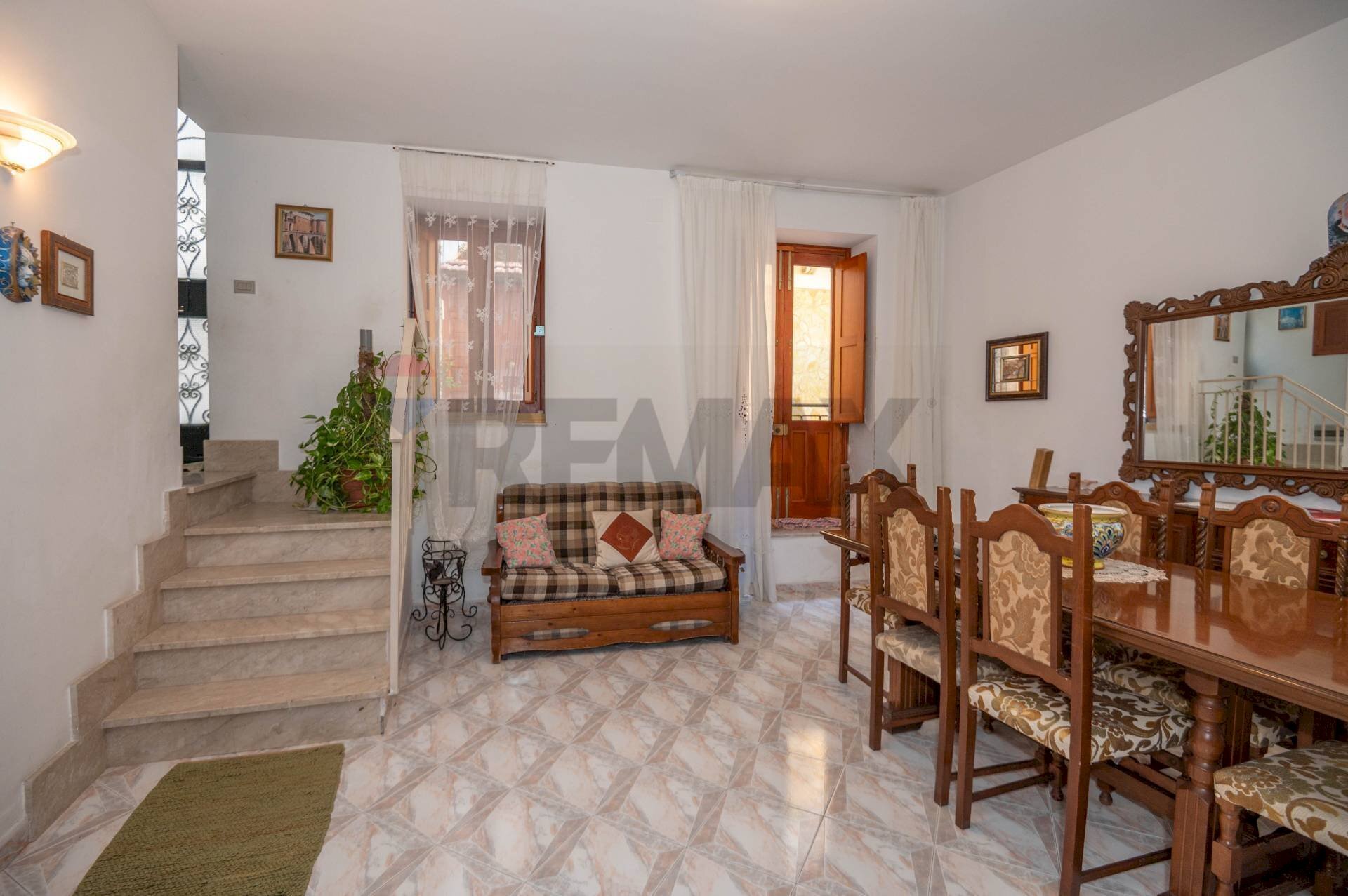 Salone - Casa indipendente via Vittorio Emanuele
 
67, Melilli - foto 1