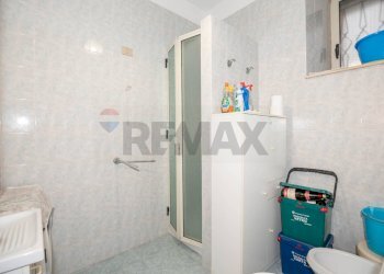 Bagno - Independent house via Vittorio Emanuele
 
67, Melilli - photo 12