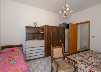 Camera - Independent house via Vittorio Emanuele
 
67, Melilli - photo 13