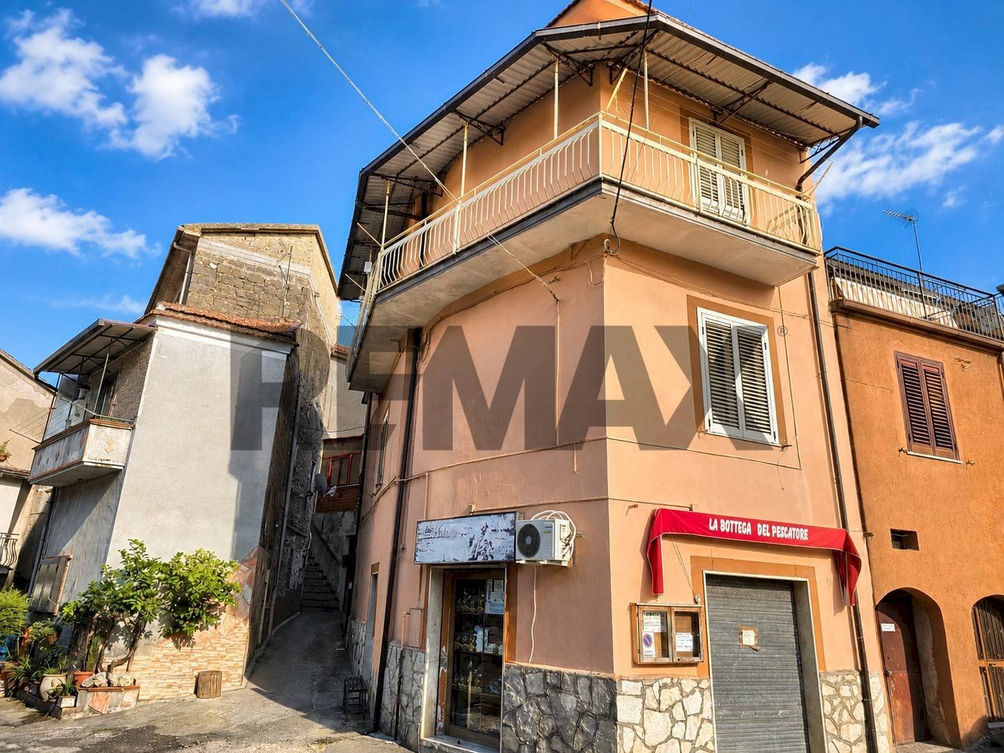 Casa all\'aperto - Semi-detached house Piazza Santa Maria A Fratta
SNC, Vairano Patenora - photo 2