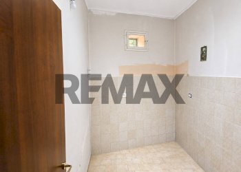 Stanza vuota - Semi-detached house Piazza Santa Maria A Fratta
 
SNC, Vairano Patenora - photo 11