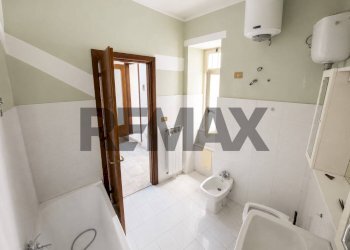 Bagno - Semi-detached house Piazza Santa Maria A Fratta
 
SNC, Vairano Patenora - photo 17