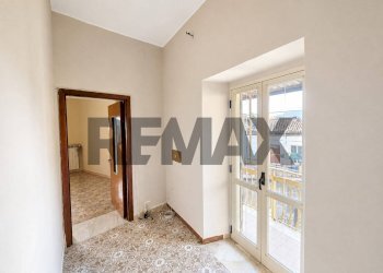 Stanza vuota - Semi-detached house Piazza Santa Maria A Fratta
 
SNC, Vairano Patenora - photo 38