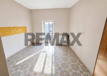 Stanza vuota - Semi-detached house Piazza Santa Maria A Fratta
 
SNC, Vairano Patenora - photo 42