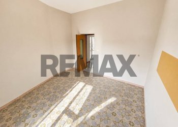Stanza vuota - Semi-detached house Piazza Santa Maria A Fratta
 
SNC, Vairano Patenora - photo 45