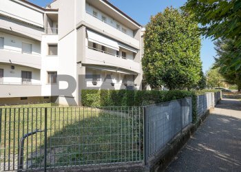 Edificio all\'aperto - Two-room apartment via Dei Pradelli
 
5, Brembate - photo 13