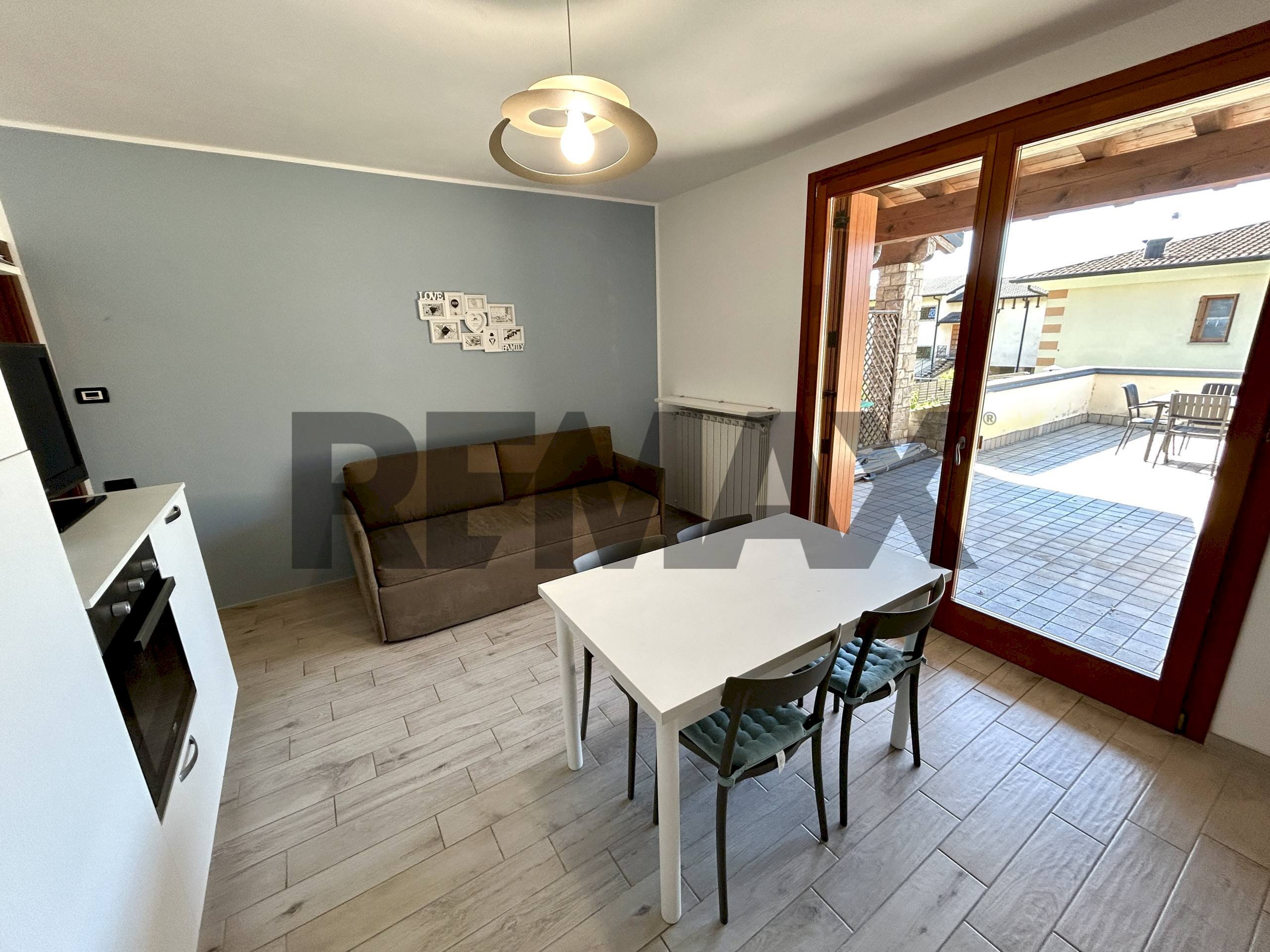 Sala da pranzo - Two-room apartment via Monte Adamello
12/L, Solto Collina - photo 3