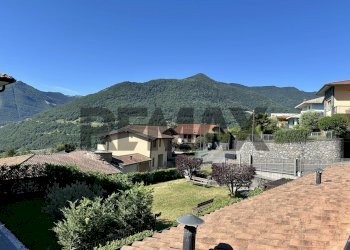 Vista delle montagne - Two-room apartment via Monte Adamello
 
12/L, Solto Collina - photo 6