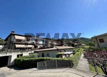 Edificio all\'aperto - Two-room apartment via Monte Adamello
 
12/L, Solto Collina - photo 9