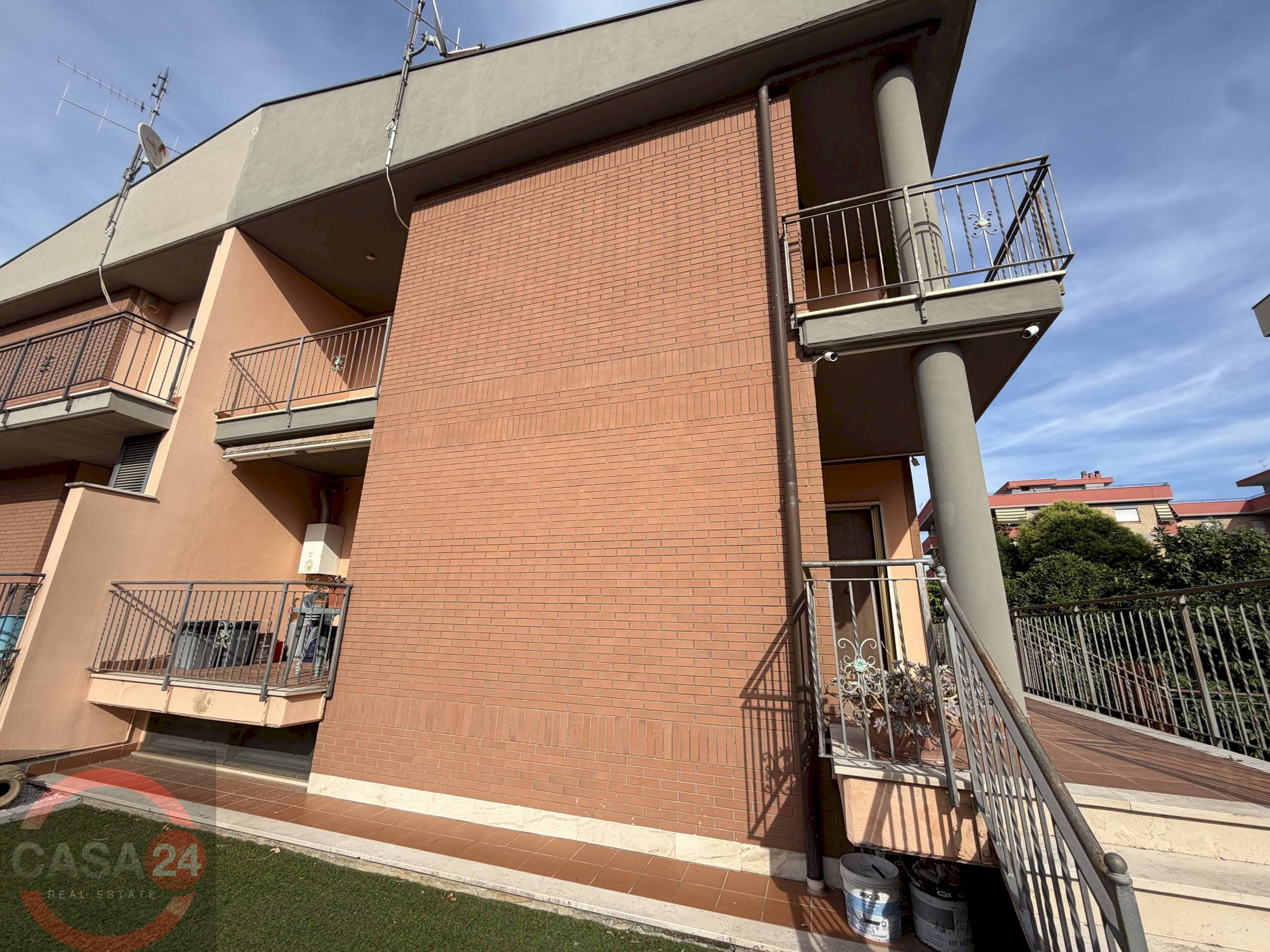 Foto 1 - Villa VIA SIMPLICIO, Latina - photo 1