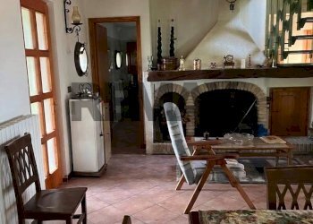 Sala da pranzo - Villa via Madonna delle Grazie
 
snc, Roccamontepiano - foto 11