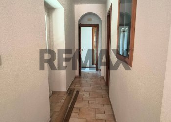Hall / corridoio - Casa semi indipendente CORSO ROMA
 
67, Castel Frentano - foto 16