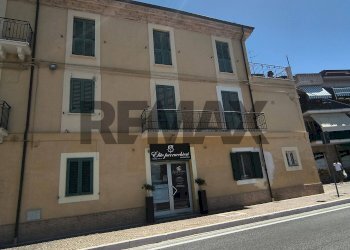 Edificio all\'aperto - Casa semi indipendente CORSO ROMA
 
67, Castel Frentano - foto 18