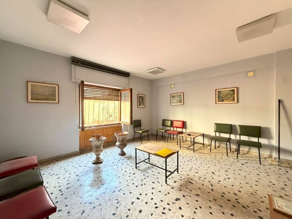Foto 2 - Ufficio Corso Camillo Finocchiaro Aprile
124, Palermo - foto 2