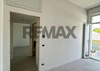 Stanza vuota - Bilocale vicolo Fiume
 
33, Lentate sul Seveso - foto 4
