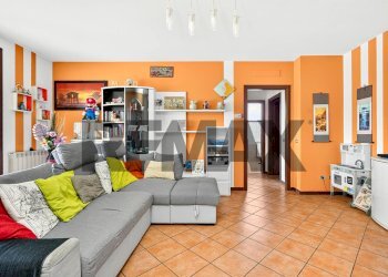 Soggiorno - Bilocale Via Della Novella
 
69, Samarate - foto 10
