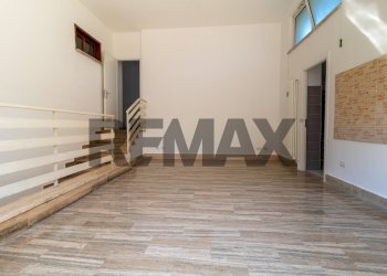 Stanza vuota - Four-room apartment Via Bellante
42, Roma - photo 3