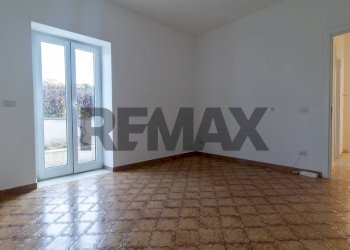 Stanza vuota - Four-room apartment Via Bellante
42, Roma - photo 5