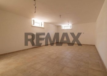 Stanza vuota - Four-room apartment Via Bellante
42, Roma - photo 13