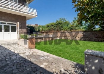 Terrazza - Four-room apartment Via Bellante
42, Roma - photo 14