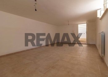 Stanza vuota - Four-room apartment Via Bellante
42, Roma - photo 27