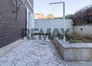 Terrazza - Four-room apartment Via Bellante
42, Roma - photo 29