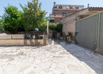 Terrazza - Four-room apartment Via Bellante
42, Roma - photo 33
