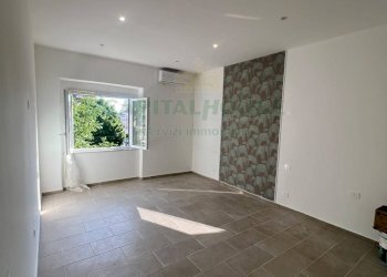 Foto 3 - Three-room apartment zona stazione, Capua - photo 3