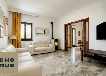 Foto 13 - Villa Via Strada Vecchia
 
17, Bergamo - photo 13