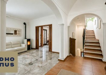 Foto 14 - Villa Via Strada Vecchia
 
17, Bergamo - photo 14