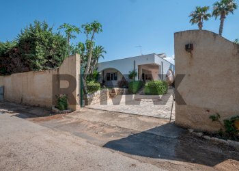 Casa all\'aperto - Villa via Ponza
 
sn, Ragusa - foto 4