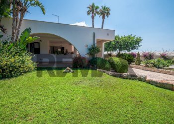 Giardino - Villa via Ponza
 
sn, Ragusa - foto 5
