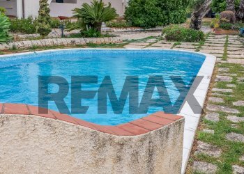 Piscina - Villa via Ponza
 
sn, Ragusa - foto 12
