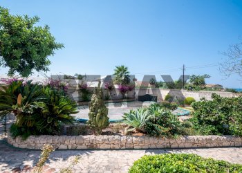 Giardino - Villa via Ponza
 
sn, Ragusa - foto 24