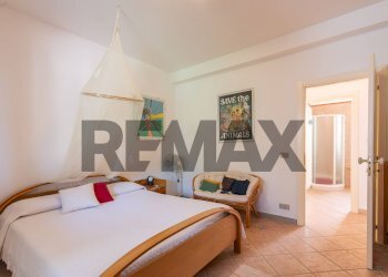 Camera / camera da letto - Villa via Ponza
 
sn, Ragusa - foto 34