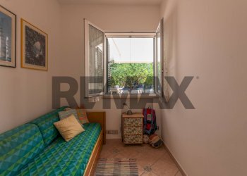 Camera / camera da letto - Villa via Ponza
 
sn, Ragusa - foto 37