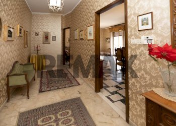 Hall / corridoio - Apartment Corso Umberto I
 
50, Modica - photo 3