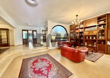Ricezione / Lobby - Villa VIA DEL MARE
 
6, Marano di Napoli - photo 12