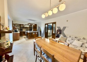 Sala da pranzo - Villa VIA DEL MARE
 
6, Marano di Napoli - photo 27