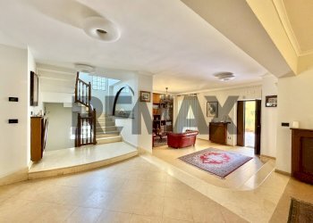 Ricezione / Lobby - Villa VIA DEL MARE
 
6, Marano di Napoli - photo 34
