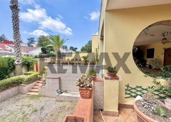 Terrazza - Villa VIA DEL MARE
 
6, Marano di Napoli - photo 67