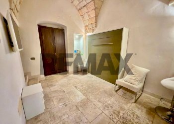 Hall / corridoio - Casa indipendente Via Vittorio Veneto
 
55, Carovigno - foto 2