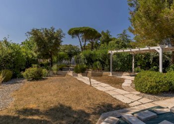 Giardino - Baita Strada Lanzo
 
snc, Martina Franca - foto 14