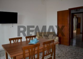 Sala da pranzo - Independent house contrada fonte d'olmo
 
8, Montesilvano - photo 34