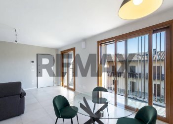Sala da pranzo - Two-room apartment Via Galileo Galilei
 
14, Curno - photo 6