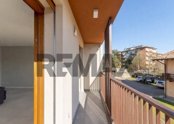 Balcone - Two-room apartment Via Galileo Galilei
 
14, Curno - photo 7